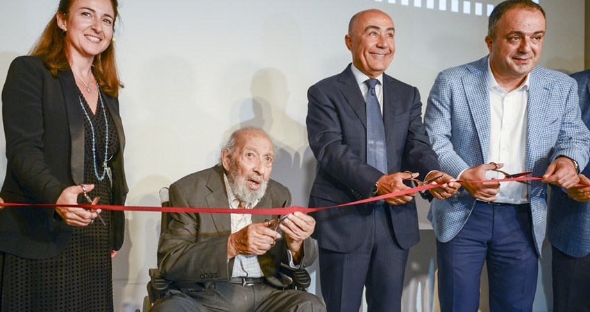 Ara Güler’in 70 yıllık arşivi Doğuş Grubu desteğiyle dünyaya açılıyor