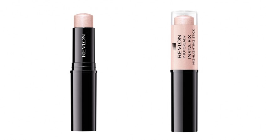 DAHA CANLI VE IŞILTILI BİR GÖRÜNÜM İÇİN KOLAYCA UYGULANAN YENİ REVLON INSTA-FIX HIGHLIGHTING STICK