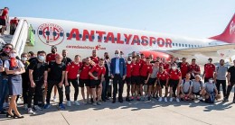 Antalyaspor, Ziraat Türkiye Kupası finali yolculuğuna Corendon Airlines’ın takım uçağıyla başladı