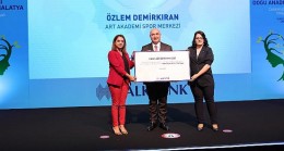 Kadın girişimciler Halkbank’ın desteğiyle üretime yöneliyor