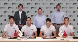 Petkimspor, altyapıdan yetiştirdiği 4 oyuncusuyla profesyonel sözleşme imzaladı