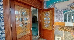 Büyükşehir, Yenidoğan Camii’nde kapı ve korkuluk montajını tamamladı