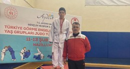 Gölcüklü Rüzgar Yiğit Yılmaz Türkiye Şampiyonu