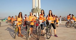 Karşıyaka’da Bisiklet Kullanmayı Bilmeyen Kadın Kalmasın