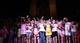 Didim'de çocuklar karnelerini muhteşem bir festivalle kutladı