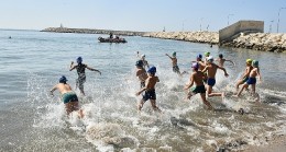 Aquatlon yarışlarında 64 sporcunun 45'i Yenişehir Belediyesi adına yarıştı