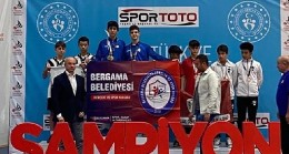 Bergama Belediyesi Badminton Takımı Başarıdan Başarıya Koşuyor