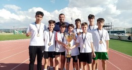 Karşıyaka’nın atletizm takımı Türkiye şampiyonu!