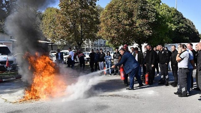 Osmangazi Belediye personeline yangın tatbikatı