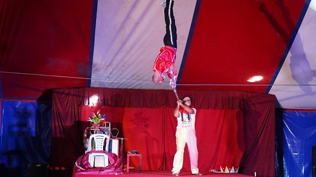 Avrasya Sirki Lüleburgaz'da! “3 ay boyunca haftanın 6 günü sirk sanatları vatandaşla buluşacak!"