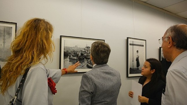 Fotoğrafın ustası Ara Güler'in 'İstanbul ve İzmir Fotoğrafları' sanatseverlerle buluştu