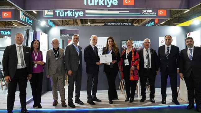 İstanbul'un 4 firması kompozit sektörünün dev buluşması JEC World Fuarı'nda büyük ilgi gördü