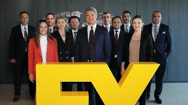 EY Türkiye’nin Yönetim Kadrosuna 2 Ortak ve 8 Yardımcı Ortak Katıldı