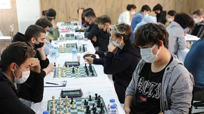Büyükşehir’den satranç turnuvası