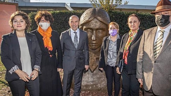 İzmir’de Turuncu Bahçe ve Kadın Anıtı açıldı