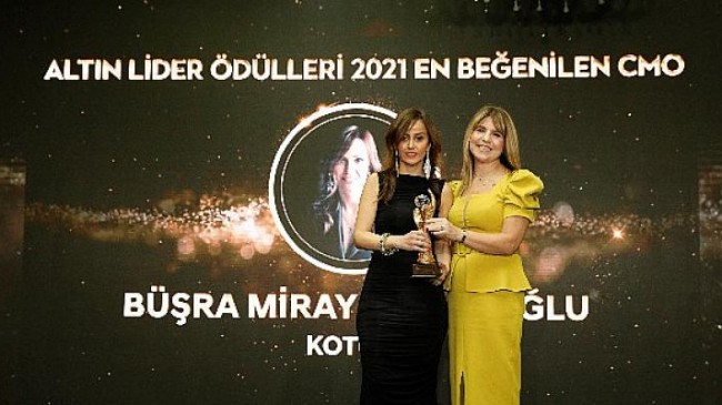 Koton Pazarlama Ve Görsel İletişim Müdürü Büşra Miray Müftüoğlu’ ‘’En Beğenilen 50 CMO”Su Listesine Seçilerek, Altın Lider Ödülü’ne Layık Görüldü