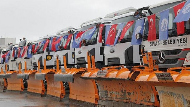Sivas Belediye 300 personel 70 araçla kışa hazır.