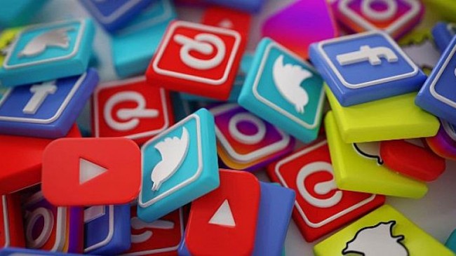 Sosyal Medya Kullanımında Dünya Ortalamasının Üzerinde Yer Aldık