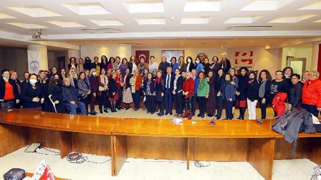 Yerel yönetimlerin kadın politikaları Efes Selçuk’ta konuşuldu