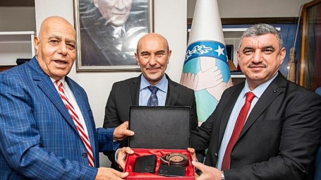 Başkan Soyer Anadolu Birliği Derneği’ni ziyaret etti