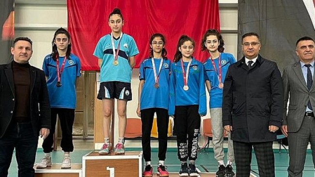 Badminton Akademi’den Madalya Coşkusu