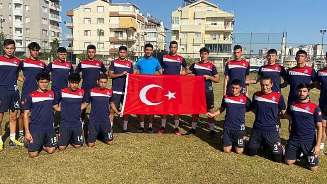 ASAT Spor U18 Futbol Takımı Antalya şampiyonu oldu