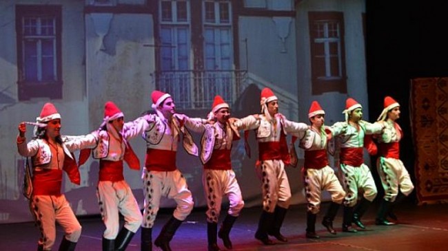 Anadolu’nun Renkli Dansları Muğla’da