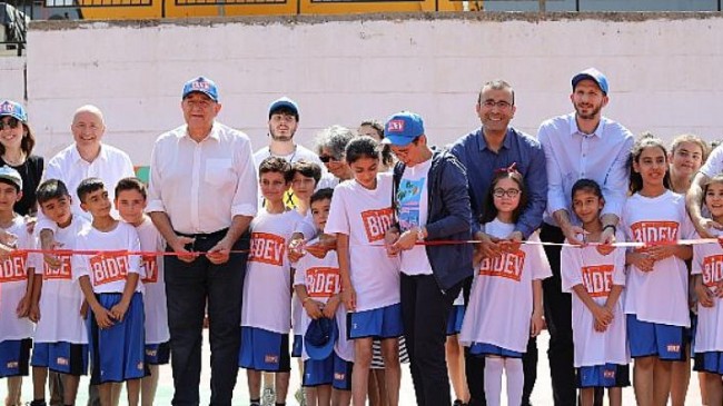 TEGV, BİDEV’in katkılarıyla yenilenen basketbol sahalarından ikincisini Gaziantep’te açtı