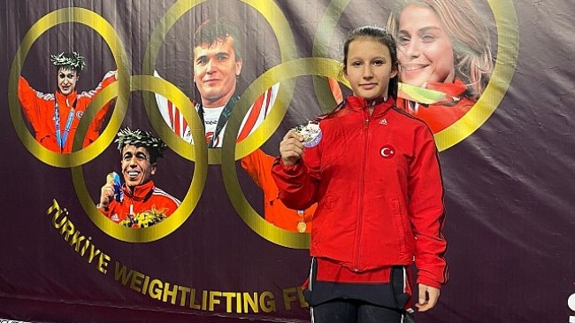 İzmirli Genç Sporculardan Büyük Başarı