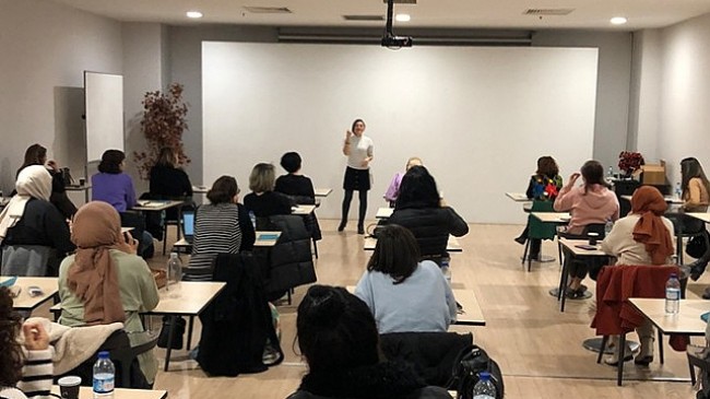 Girişimci Kadınlar Ankara'da İlham Verici Bir Seminer İle Buluşuyor