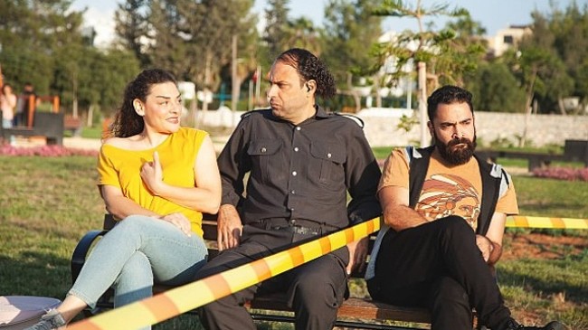 Kıbrıs Barış Harekâtı’nın 50. Yıl Dönümü Etkinlikleri kapsamında Lefkoşa Belediye Tiyatrosu’nun “Parkta Güzel Bir Gün” oyunu İstanbul Büyükşehir Belediyesi’nin konuğu oluyor