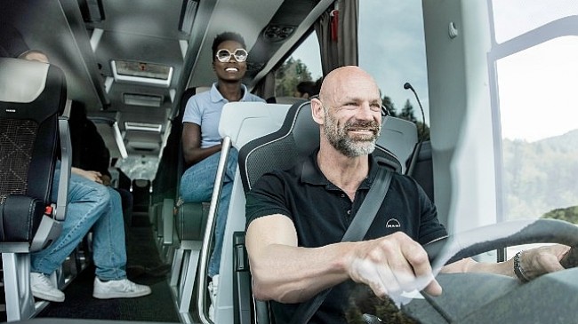 MAN’nın acil durumlar için geliştirdiği MAN SafeStop Assist, otobüs kazalarını önlemeye yardımcı oluyor