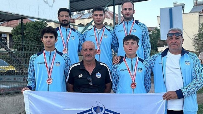 Kahramankazan Belediyespor Kulübü Bocce Takımı, Antalya’daki uluslararası turnuvadan başarıyla döndü.