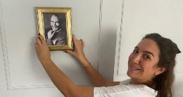 81 odalı evimizde, Atatürk hep baş köşede