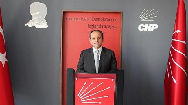 CHP Sakarya İl Başkanı Ecevit Keleş: Demokrasimizin temel taşı olan muhtarlarımızın günü kutlu olsun