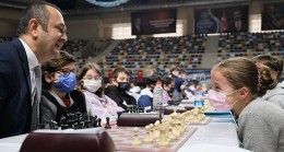 “Geleceğe Hamle” Satranç Turnuvası başladı