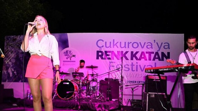 Adana bu festivali sevdi Jakaranda Kültür Sanat Festivali hayatımıza renk kattı