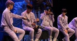 Güney Koreli müzik grupları İD ve CİİPHER, 01 Burda AVM’de konser verdi