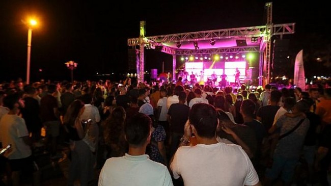 Aydın Büyükşehir Konservatuvarı’ndan Kuşadası’nda Muhteşem Konser