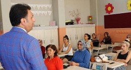 İzmir İl Milli Eğitim Müdürlüğünde ‘Aile Okulu Projesi’ Kapsamında Eğitimler Aralıksız Devam Ediyor