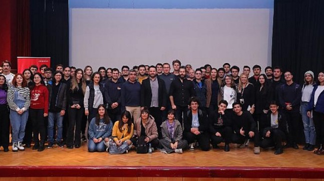 DEÜ, Nasa’daki Türk Astrofizikçiyi Öğrencilerle Buluşturdu