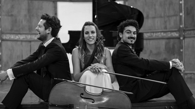Yapı Kredi bomontiada “HAPPENIN' with you" konser serisinin konuğu “Bosphorus Trio”
