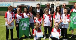 Sivas Belediyesi tarafından her yıl geleneksel olarak düzenlenen İlkokullar Arası Futbol Turnuvası sona erdi