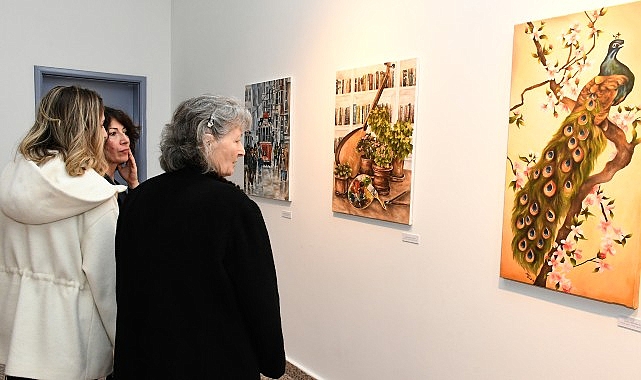 Küçükçekmece Belediyesi Sefaköy Galeri Küp, ilçedeki 14 sanat atölyesinden özenle