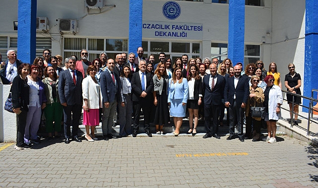 EÜ'de eczacılık eğitiminin 185. yıl dönümü kutlandı