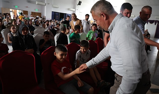 Kandıra Belediye Başkanı Erol Ölmez’in öğrencilere karne hediyesi olarak, Namazgah