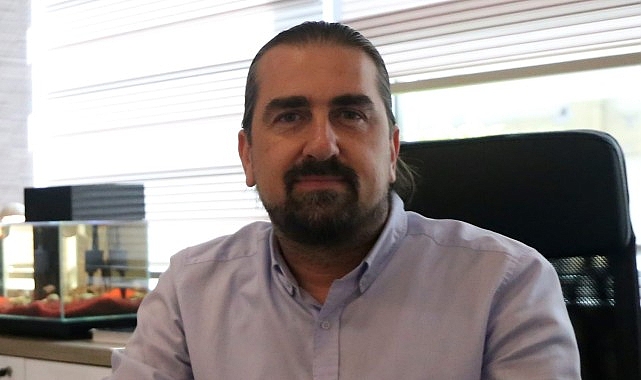 Yüksek sıcaklıkların, vücut sıcaklığını düzenlemeyi zorlaştırarak migren ataklarına neden olduğunu,