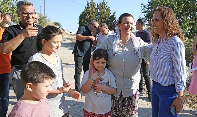 Karşıyaka Belediye Başkanı Yıldız Ünsal, Yamanlar ve Sancaklı köylerini ziyaret