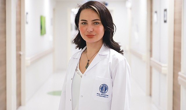 Dikkat eksikliği hiperaktivite bozukluğu (DEHB), çocukları ve ergenleri etkileyen ve