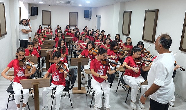 Necati ve Saykolar grubu, 30 Ağustos Zafer Bayramı kutlamaları kapsamında